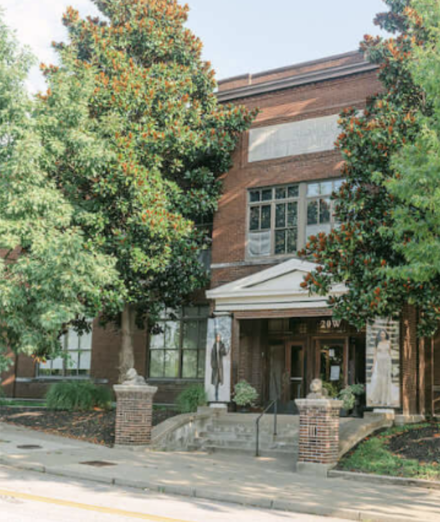 5 reasons to buy from a brick-and-mortar bridal store vs. online Image